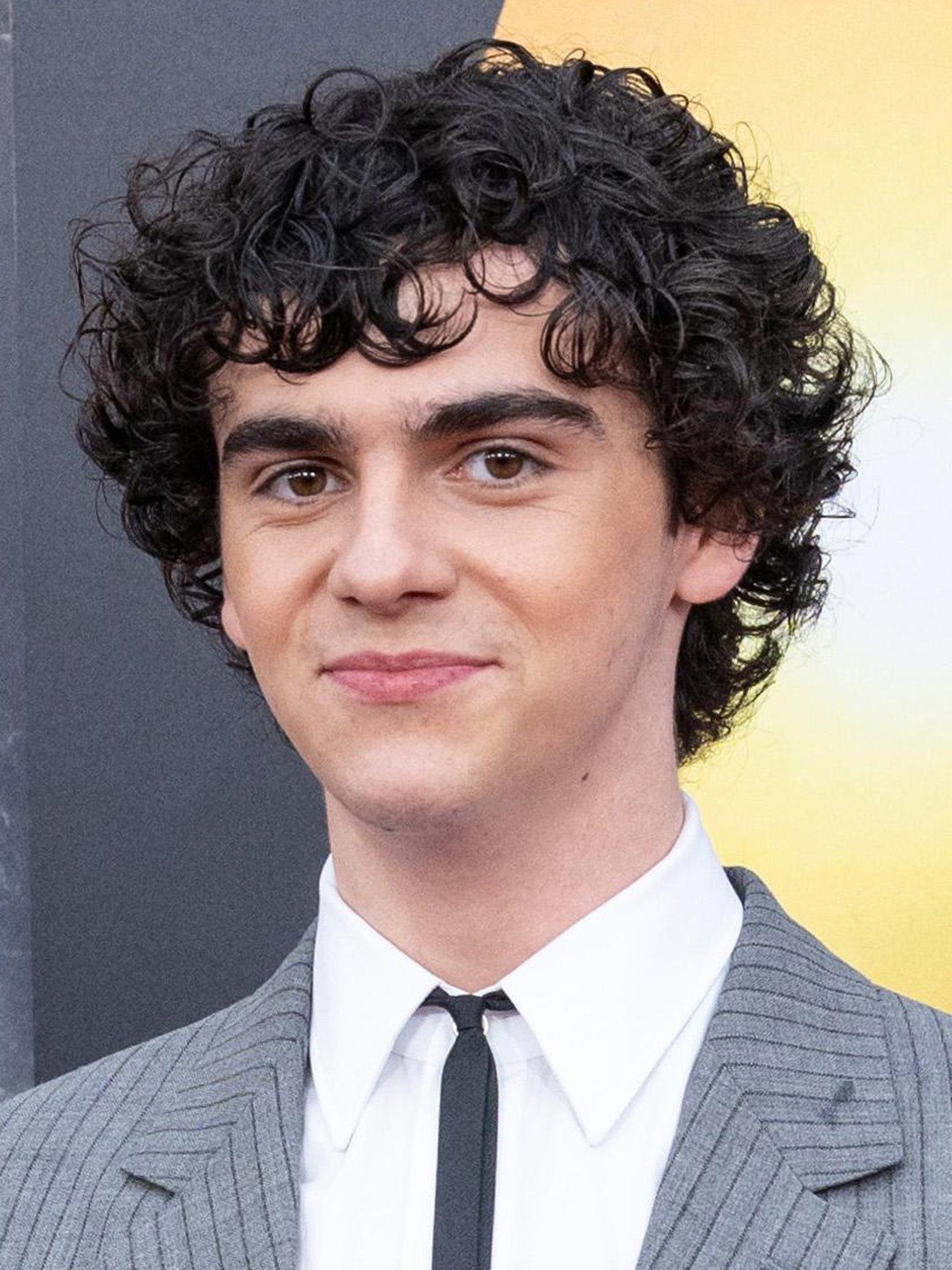 See Caleb McLaughlin and Sadie Sink in their memorable, guest-starring  roles., image size:1080x1440